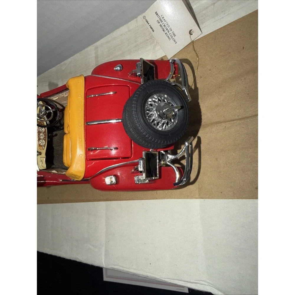 Franklin Mint 1935 Mercedes Benz 500K Special Roadster Red 1:24 Diecast COA Box